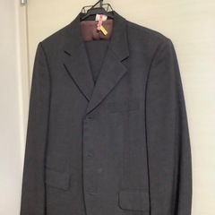 DSquared2のスーツ（ジャンク扱）の画像