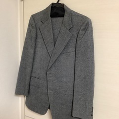 DSquared2のスーツ（ジャンク扱）の画像