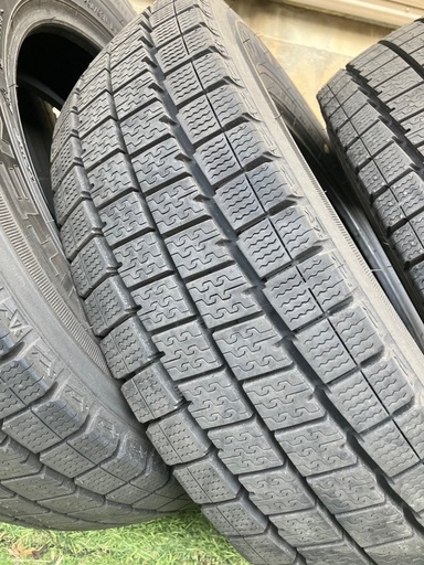 ダンロップほぼ新品タイヤ　