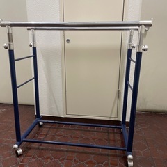 ダブルパイプ　ハンガーラック