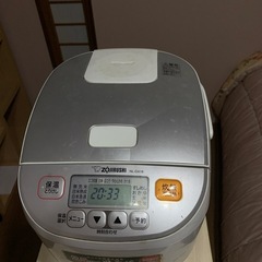 お引き取り決まりました。10合炊　炊飯器