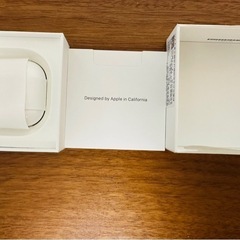 【値下げしました・新品に近い】Apple AirPods第4世代　ノイズキャンセリング搭載モデル の画像
