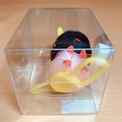 自転車ハンドル用アクセサリー・プロペラつきブタ（黒サメヘル）の画像