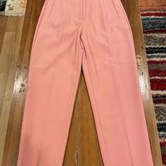 ZARA ピンク スラックス タック入り