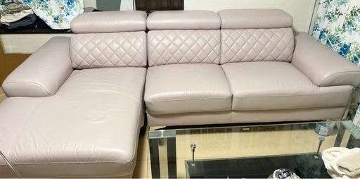 カウチソファー