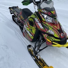 スノーモービル　ski doo XM174 2014年の画像