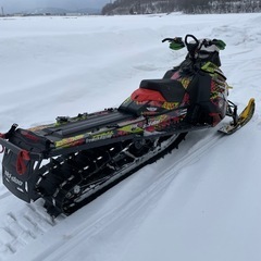 スノーモービル　ski doo XM174 2014年の画像