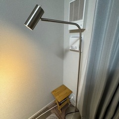 ikeaスタンドライト