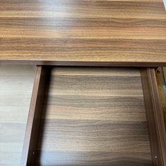 テーブル　デスク　机の画像