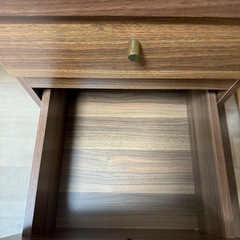 テーブル　デスク　机の画像