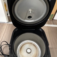 炊飯器　5合炊き　の画像