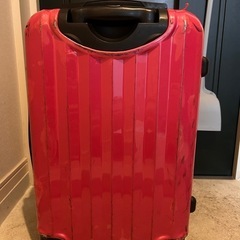 キャリーケースの画像