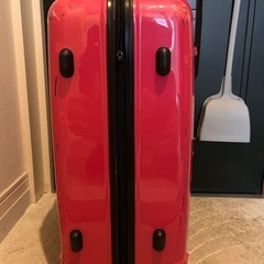 キャリーケースの画像