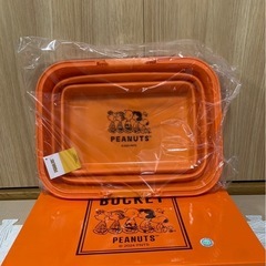 スヌーピー　折りたたみバケツ