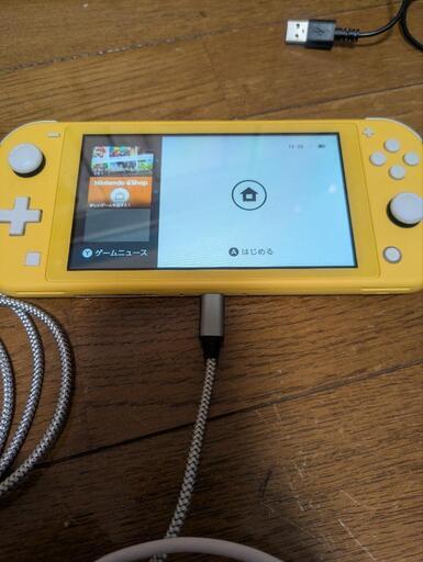 任天堂Switchライト　イエロー　本体