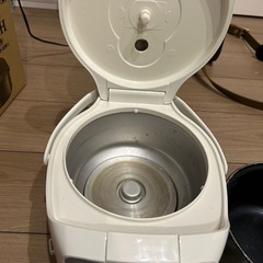 炊飯器の画像