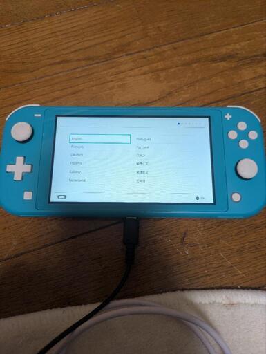 任天堂Switchライト　グリーン　本体