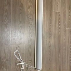 90×220cm カインズ 遮光チェーン式ロールスクリーン グレー  の画像