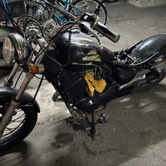 ヤマハ ビラーゴ250 不動車 レストアべースの画像