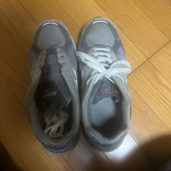 ニューバランス　990v3