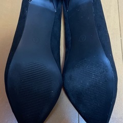 未使用Vincci パール付きピンヒール 黒の画像