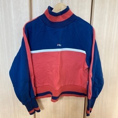 FILA トレーナー　Sサイズ