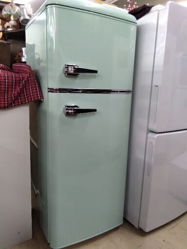 大人気　2023年製 極上美品　お洒落なアンティーク　レトロ　冷蔵庫　車に積めるサイズ 大人気 2023年製 極上美品 お洒落なアンティーク レトロ 冷蔵庫 車に