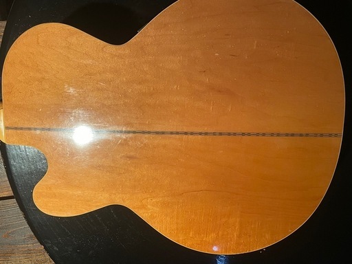 Gibsonエレアコギター