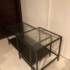IKEA VITTSJÖ ヴィットショー ネストテーブル2点セットの画像