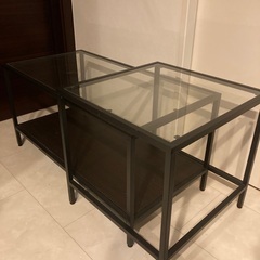 IKEA VITTSJÖ ヴィットショー ネストテーブル2点セットの画像
