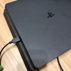 【本体】PlayStation 4 ジェット・ブラック 500GBの画像