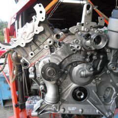 AMG-エンジンファクトリー各種AMGパワーユニットリペアー実施中