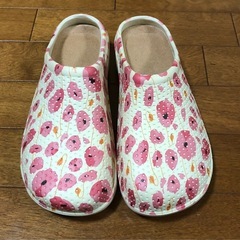 カラフル　サボシューズ の画像