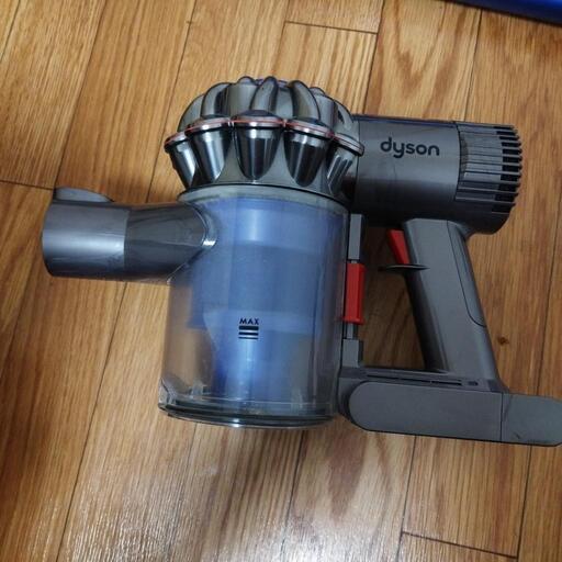 本日限定　　お値引き　dysonコードレス掃除機DC74     ジャンク品