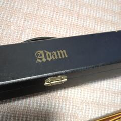 中古のビリヤードキューの画像