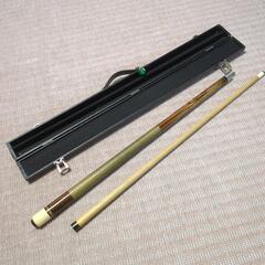 中古のビリヤードキュー