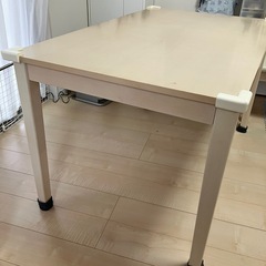 【決まりました】ダイニングテーブル 4人掛け 