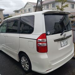 トヨタ ノア令和７年８月まで車検付き！！の画像
