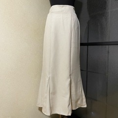 Lunacion マキシスカート