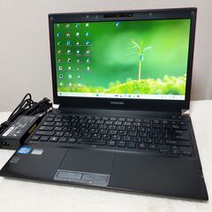 TOSHIBA　小型・軽量　13.3インチ　core i5　8G...