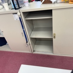 【受付終了】オフィス家具　棚等