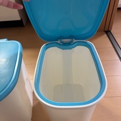 2日後処分予定ゴミ箱の画像