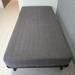 シングルベッド(足付きマットレスタイプ)の画像