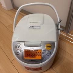 家電セット(冷蔵庫、電子レンジ、炊飯器)の画像