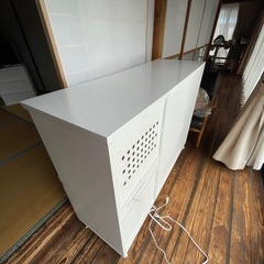 【値下げしました】食器棚の画像