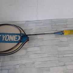 YONEXバトミントンラケットの画像