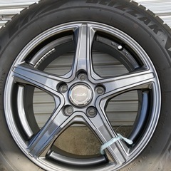 スタッドレスVRX2 エスティマ
の画像