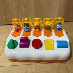 アンパンマン　ひらいてぴょこん！　ベビラボ