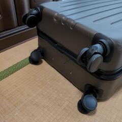 スーツケースの画像