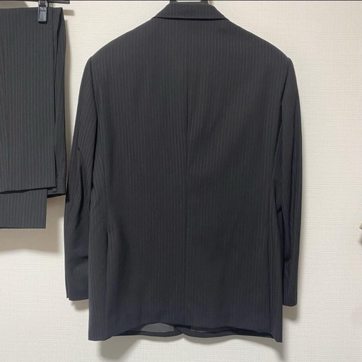 定価6.5万】大きめ ウール黒 シャドーストライプ スーツ BELLUMORE